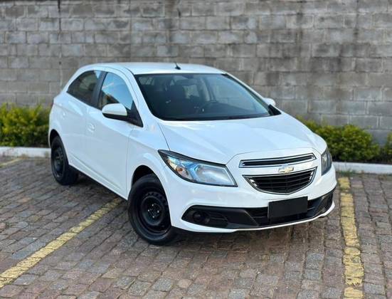 CHEVROLET ONIX 1.4 MPFI LT 8V FLEX 4P AUTOMÁTICO